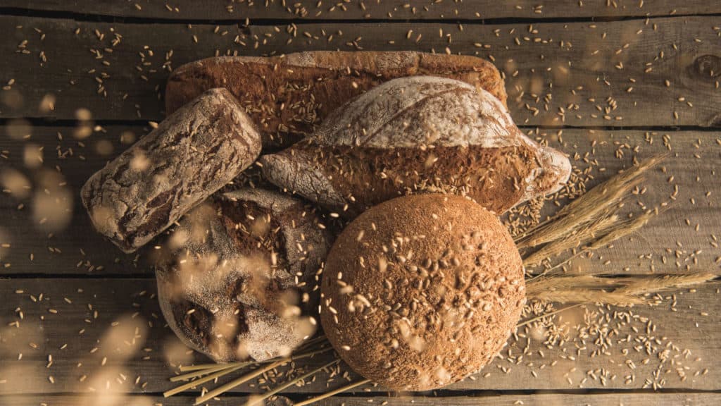 Image of bread kept on table